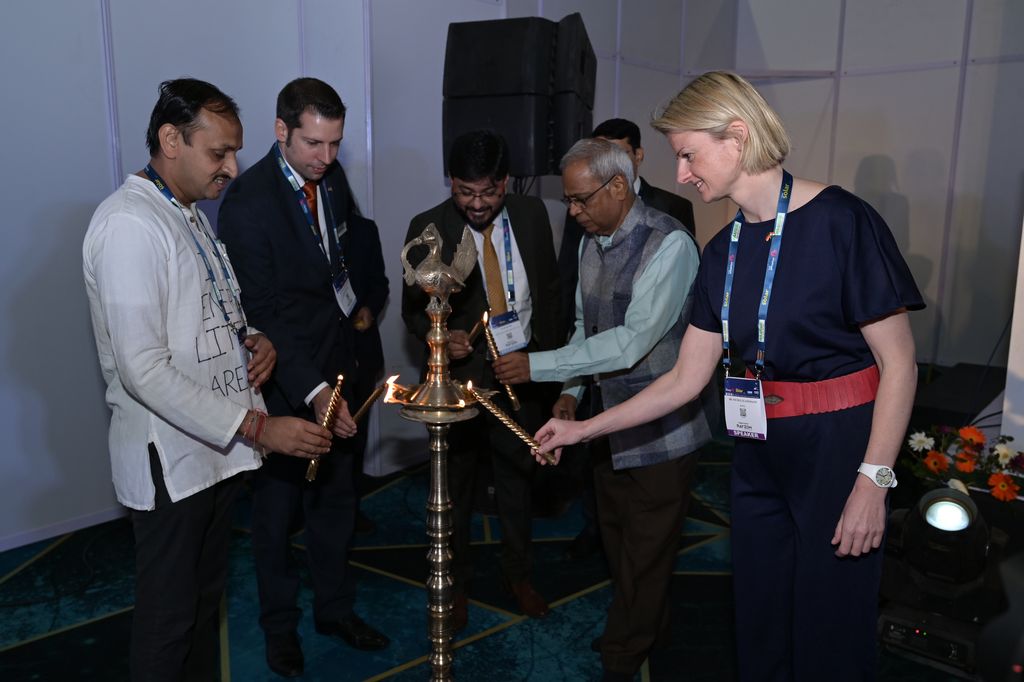 The speakers of the inauguration session also participated in the traditional lighting the lamp ceremony